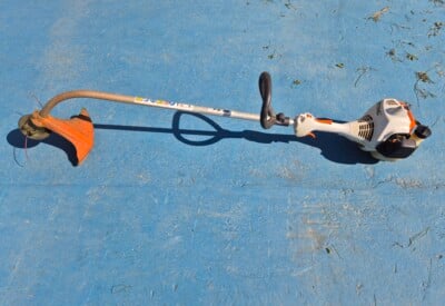 Location Rotofil Thermique Stihl à Paron