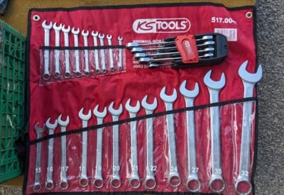 Location Jeu de 21 clés mixte en trousse 6-32 mm Autre à Plomelin