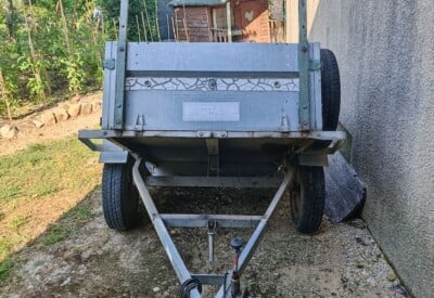 Location Remorque benne Moins de 750kg Autre à Gailhan