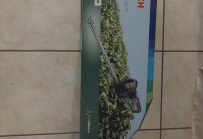 Location Taille haie BOSCH advanced hedge cut 70 Bosch à Élancourt