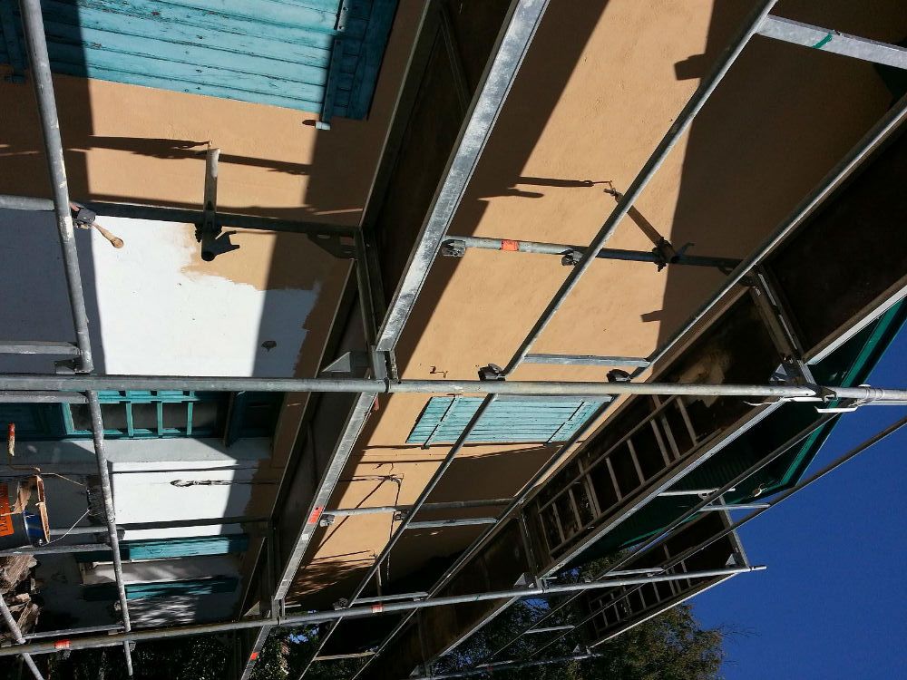 Location outil Echafaudage pro 120m2 près de Bélus