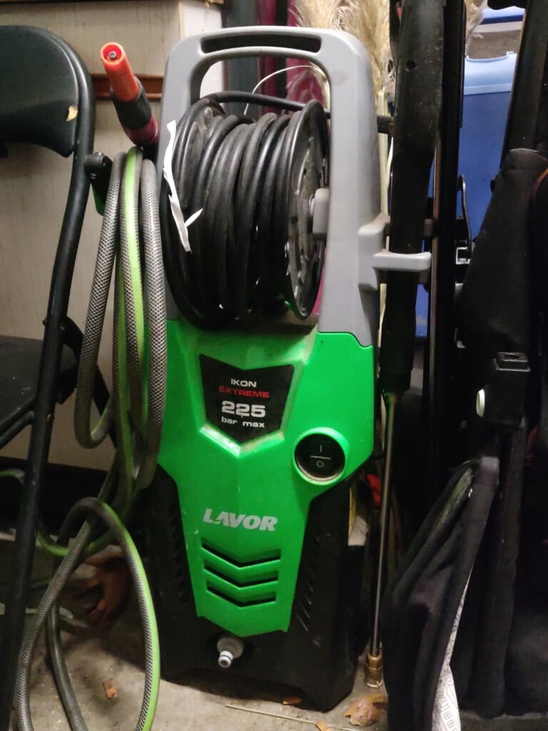 Location outil Nettoyeur haute pression électrique Autre près de Harbonnières
