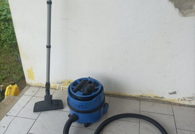 Location Aspirateur électrique Autre à Les abymes
