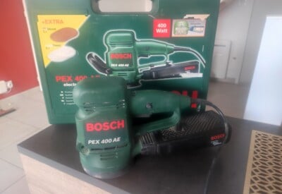 Location Ponceuse électrique Bosch à Vallet