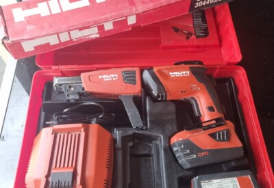 Location Visseuse à placo électrique Hilti à Montesquieu-des-Albères