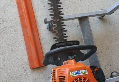 Location Taille haie Thermique Stihl à Chevannes