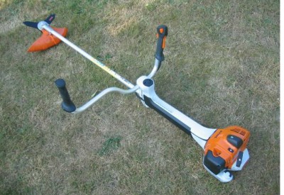 Location Débroussailleuse stihl forestiere vinicole à Six-Fours-les-Plages