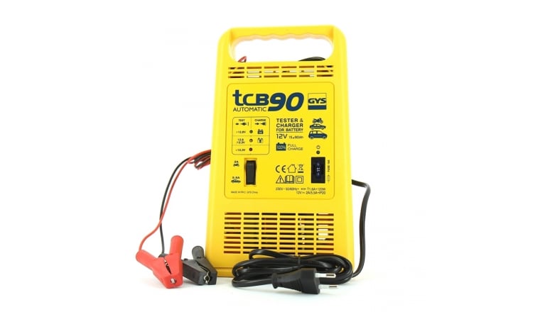 Location outil Chargeur batterie auto/moto près de Angers