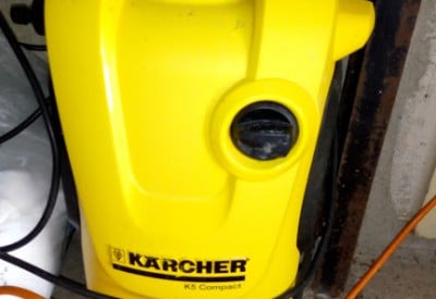 Location Karcher k5 puis outil de nettoyage et débouchage gouttière pc 20 à Aubin