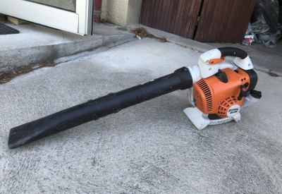 Location Souffleur thermique stihl bg86 à Hières-sur-Amby