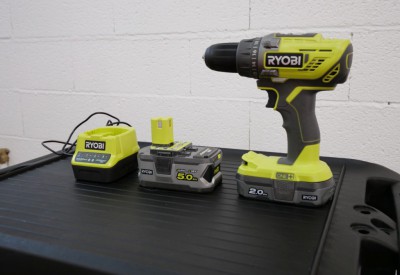 Location Visseuse dévisseuse ryobi à Léguevin