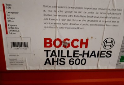 Location Taille haies bosch ahs 600 à Châtenay-Malabry