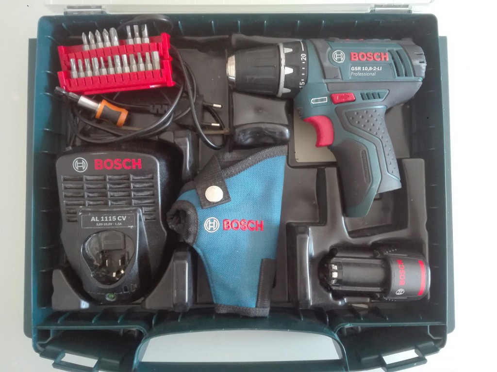 Location outil Visseuse / dévisseuse bosch gsr 10 pro près de Angers