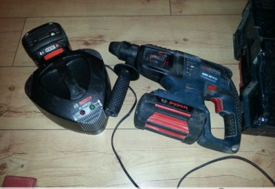 Location Perforateur bosh gbh 36 volts sans fil à Dreux