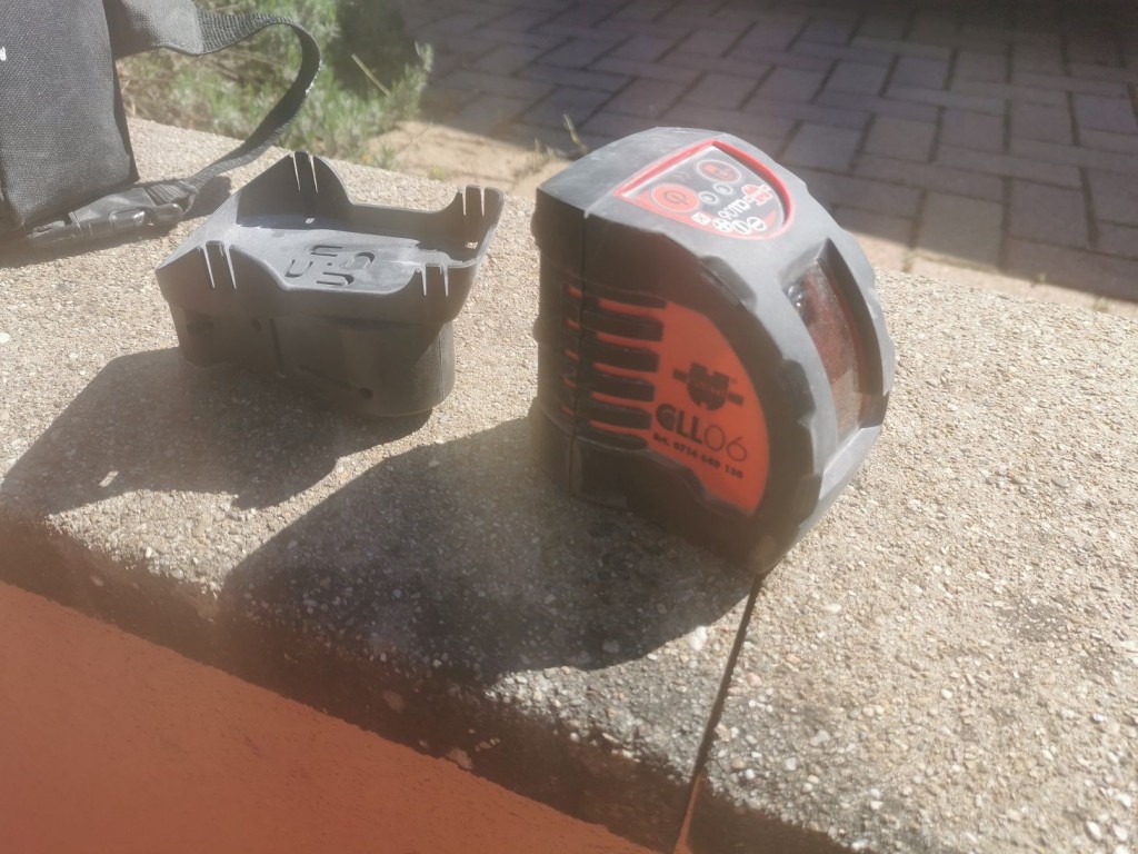 Location outil Niveau laser croix ou ligne près de Molsheim