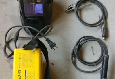 Location Poste à souder à l’arc inverter gysmi e160 à Léguevin