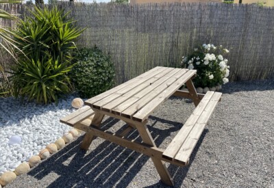 Location Table de réception Autre à Gignac-la-Nerthe