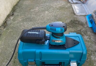 Location Ponceuse Makita Makita à Saint-Nazaire