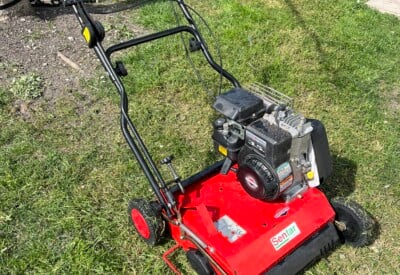 Location Scarificateur démousseur Thermique Autre à Trélissac