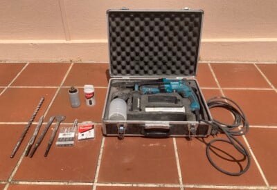Location Burineur perforateur électrique Makita à Gujan mestras