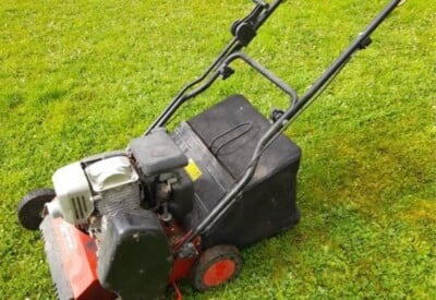 Location Scarificateur démousseur Thermique Autre à Bayonne