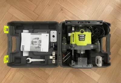 Location Défonceuse à bois électrique Ryobi à Paris