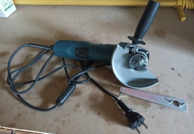 Location Disqueuse/meuleuse Bosch pro à Le Boupère