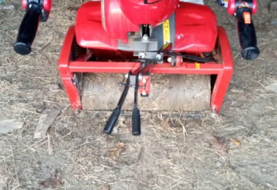 Location Engazoneuse thermique tractée Autre à Plurien