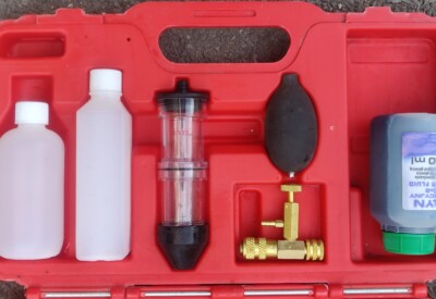 Location TESTEUR DE JOINTS DE CULASSE DETECTEUR DE CO2 Autre à Loivre