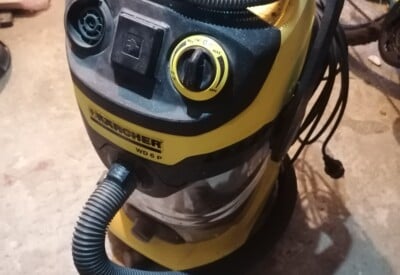 Location Aspirateur eau poussière électrique Karcher à Orgon