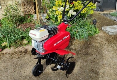 Location Motoculteur Honda à Le pin
