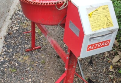 Location Bétonnière électrique Autre à Montgé-en-Goële