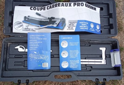 Location Coupe carreaux Pro 600 mm Autre à Saint-Mars-du-Désert