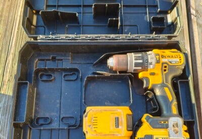 Location Perceuse visseuse Sans-fil Dewalt à Bertric-Burée