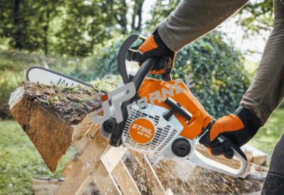 Location Tronçonneuse Thermique Stihl à Arc-sous-Cicon