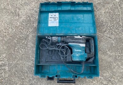 Location Perforateur burineur électrique Makita à Port-de-Bouc