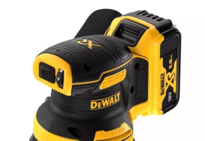 Location Ponceuse électrique Dewalt à Briancon