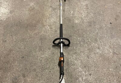 Location Taille haie sur perche thermique Stihl à Port-de-Bouc