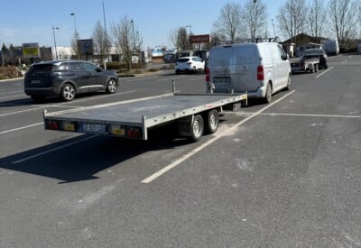 Location Remorque plateau Plus de 750kg Autre à Steenvoorde