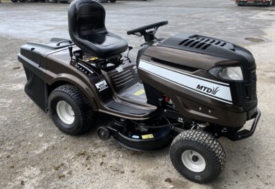 Location Tracteur tondeuse Thermique Autre à Oiry