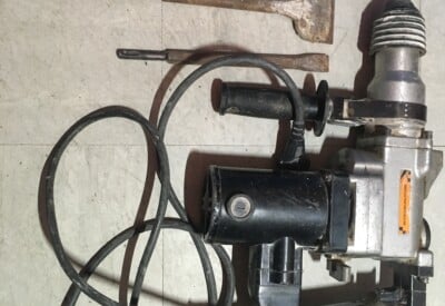 Location Burineur perforateur électrique Autre à Vanves