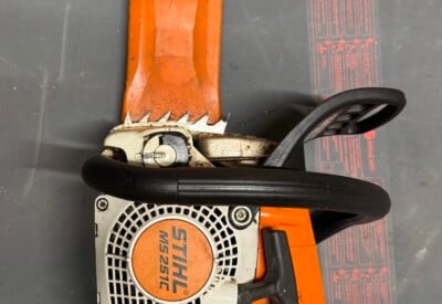 Location Tronçonneuse à bois Thermique Stihl à Plescop