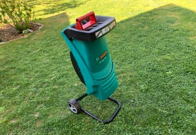Location Broyeur de végetaux électrique Bosch à Longeville-lès-Metz