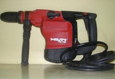 Location Perforateur électrique Hilti à Négreville