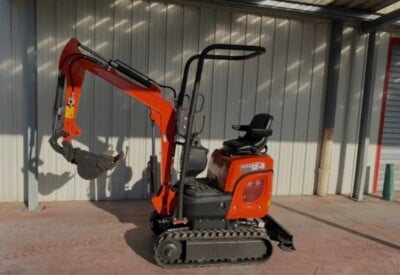 Location Micro pelle Hitachi à Esquelbecq