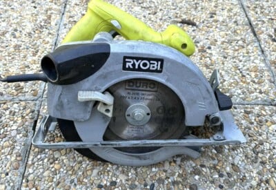 Location Disqueuse électrique Ryobi à Chambéry