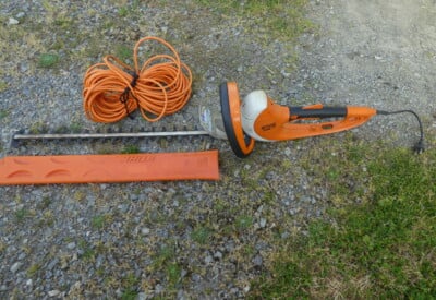 Location Taille haie électrique Stihl à Malansac