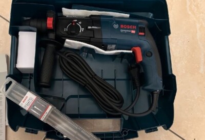 Location Burineur perforateur électrique Bosch à Sauto