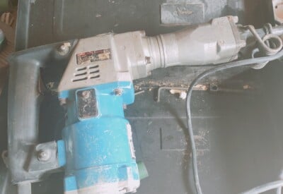 Location Burineur perforateur électrique Ryobi à La Garde
