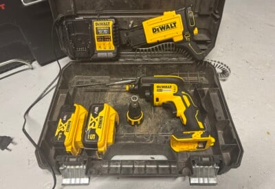 Location Visseuse à placo électrique Dewalt à Locqueltas
